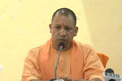 যোগীর হয়ে টুইট করলেই মিলবে দুই রুপি!