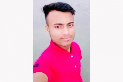 বিশ্বনাথে স্কুলপড়ুয়া ছেলেকে হারিয়ে শোকে পাথর মা 