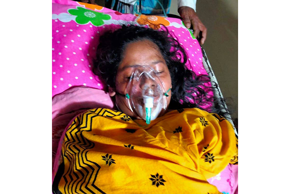 ১ লাখ টাকার জন্য স্ত্রীকে পিটিয়ে হত্যা!