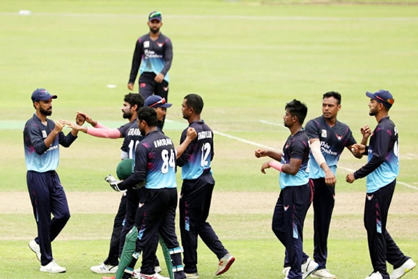 মাহমুদুল্লাহদের হারিয়ে শীর্ষে ফরহাদ রেজার দোলেশ্বর
