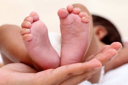 সুস্থ মা জন্ম দিলেন করোনা আক্রান্ত সন্তান!