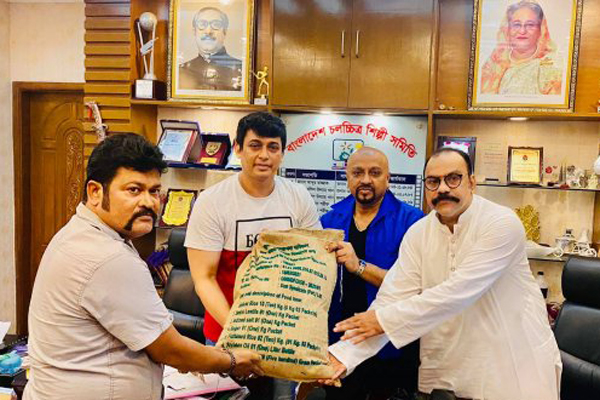 চলচ্চিত্র শিল্পীদের জন্য প্রধানমন্ত্রীর ঈদ উপহার