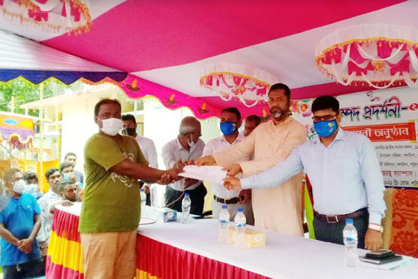 গলাচিপায় প্রাণি সম্পদ প্রদর্শনী মেলা 