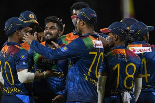 বেতন নিয়ে আন্দোলনে শ্রীলংকার ক্রিকেটাররা