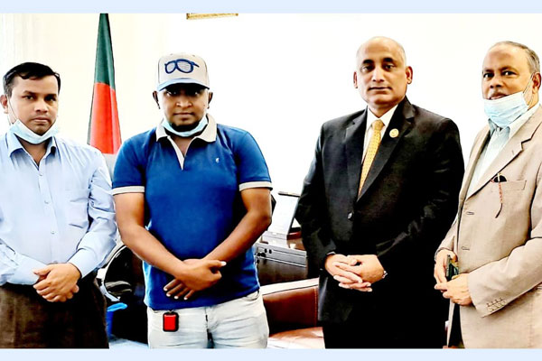 কুয়েত প্রবাসীদের পাশে থাকবেন রাষ্ট্রদূত