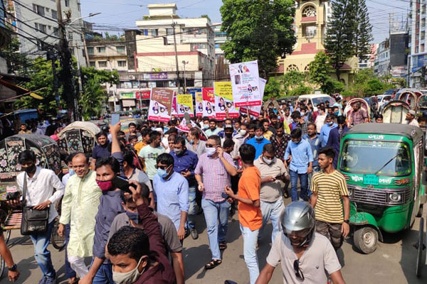 হুইপ সামশুল হকের বিরুদ্ধে মুক্তিযোদ্ধা-জনতার প্রতিবাদ সমাবেশ (ভিডিও)