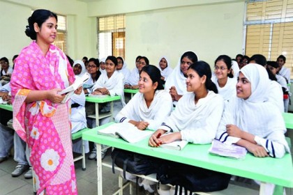 ৫ মাসেও শেষ হয়নি স্বাস্থ্য পরীক্ষা, আটকে গেল ২১৫৫ শিক্ষকের নিয়োগ