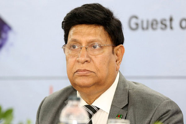 
সবাই বলে আমাদের টিকা দেবে, কবে দেবে সেটা বলে না: পররাষ্ট্রমন্ত্রী