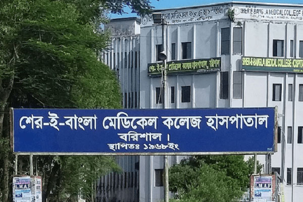 শেবামেকে বিকৃত মুখাকৃতির শিশুর জন্ম, গ্রহণ করতে অপারগতা অভিভাবকদের 
