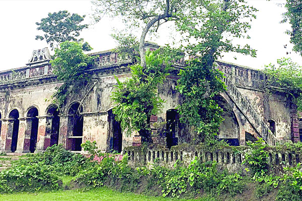 সুনামগঞ্জের পাইলগাঁও জমিদার বাড়ি এখন...
