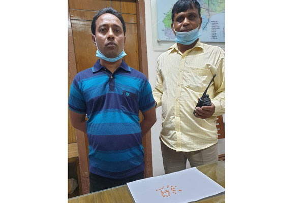 বগুড়ায় ইয়াবাসহ যুবক গ্রেফতার 