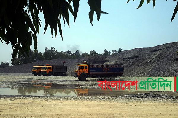 মধ্যপাড়া পাথর খনি; ৭ বছরে সাড়ে ৪৮ লাখ মেট্রিক টন পাথর উত্তোলন