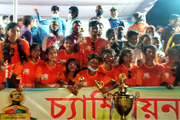 এগিয়ে যাচ্ছে বগুড়ার সোনাতলার ক্রীড়াঙ্গন 

