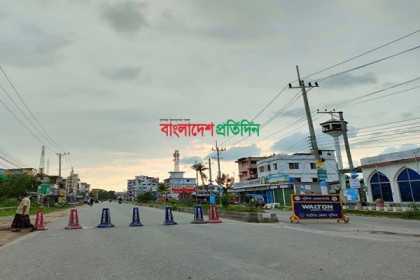 নাটোরে চতুর্থ দিনেও কঠোরভাবে লকডাউন চলছে