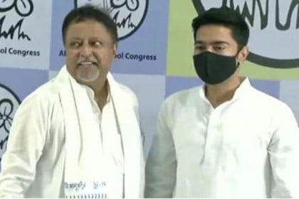 মুকুল তৃণমূলে ফিরতেই ‘খেলা শুরু’, বেকায়দায় বিজেপি!