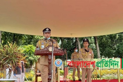 দেশের ধারাবাহিক সমৃদ্ধির জন্য পুলিশকে কাজ করতে হবে: আইজিপি
