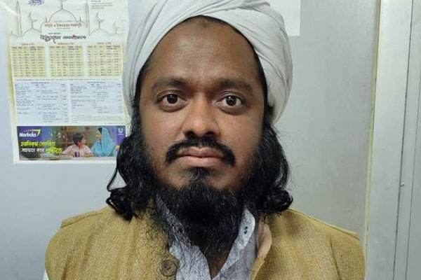 হেফাজতের সাবেক নেতা আজহারুল রিমান্ডে

