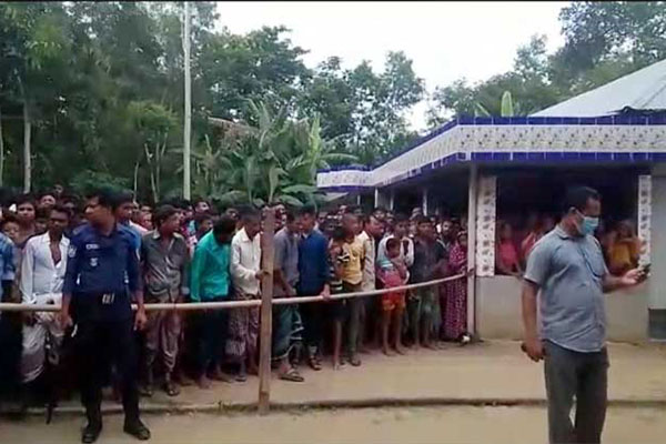 সিলেটে একই পরিবারের তিনজনকে গলাকেটে হত্যা