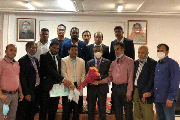 রাষ্ট্রদূতের সাথে স্পেন আওয়ামী লীগের নেতৃবৃন্দের সাক্ষাৎ
