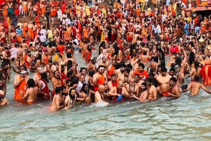 ভারতে কুম্ভমেলার সময় করোনা পরীক্ষার ১ লাখ রিপোর্টই জাল