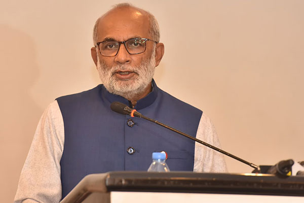 'মৎস্য খাতে জলবায়ু পরিবর্তনের ক্ষতি মোকাবিলায় প্রস্তুতি নিতে হবে'

