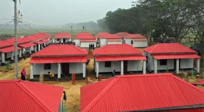 'ঘর পাচ্ছে আরও ৫৩ হাজার পরিবার'