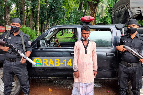 কিশোরগঞ্জে ইয়াবাসহ মাদক ব্যবসায়ী গ্রেফতার