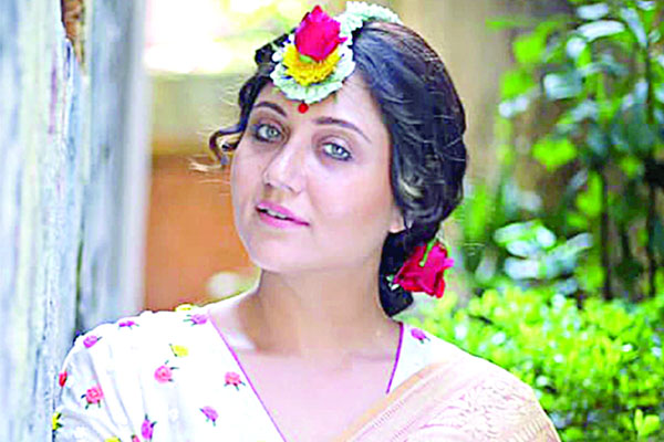ফের উষ্ণতা ছড়াচ্ছে