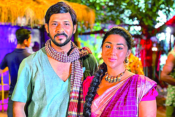 নিরব-অপুর ‘ছায়াবৃক্ষ’
