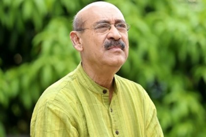 বৃদ্ধাশ্রমে মানববন্ধন