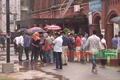 বরিশালে আদালতে স্বাভাবিক কার্যক্রম শুরু 