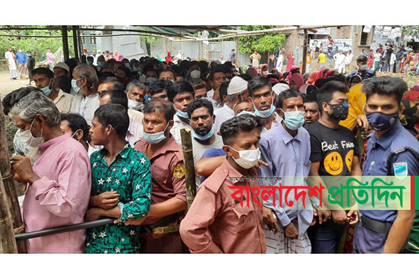 শিবচরে ১৩ ইউনিয়নে শা‌ন্তিপূর্ণভাবে চলছে ভোট