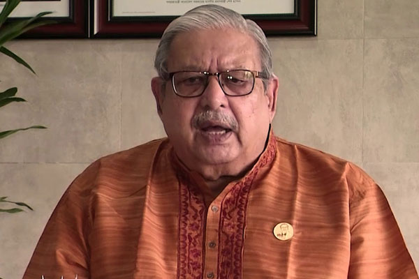 ‘সরকার চা শ্রমিকদের জীবনমান উন্নয়নে কাজ করছে’