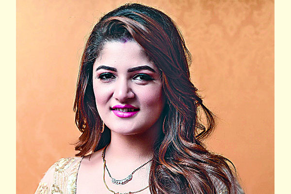 নতুন প্রেমিকের সঙ্গে