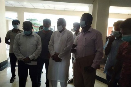 রাবি ‘অবৈধ’ নিয়োগপ্রাপ্তদের আন্দোলন স্থগিত