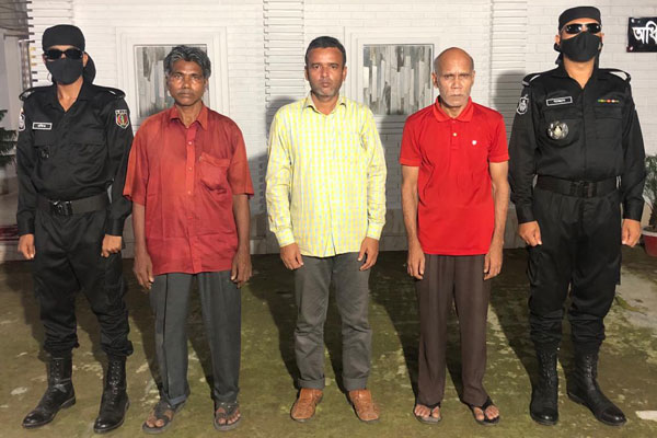 মোবাইল চোর সিন্ডিকেটের সন্ধান, গ্রেফতার ৩

