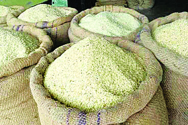 ভরা মৌসুমেও বাড়ছে চালের দাম