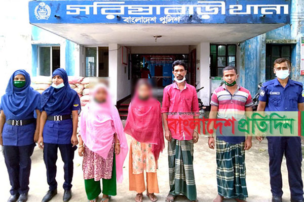 জামালপুরে একই পরিবারের ৪ মাদক ব্যবসায়ী গ্রেফতার