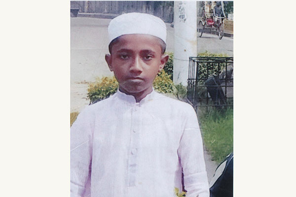 ১৫ দিন ধরে নিখোঁজ মাদ্রাসাছাত্র ফাহাদ

