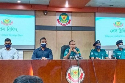 কিশোর গ্যাং চাঁন-জাদু গ্রুপের জাদু গ্রেফতার, চাঁনকে খুঁজছে পুলিশ 