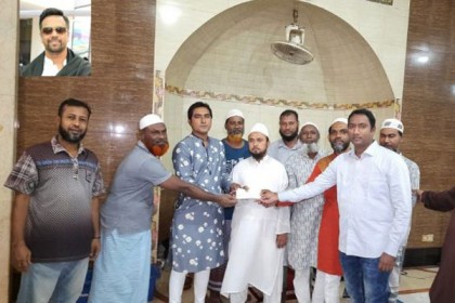অসুস্থ শিশুর পাশে দাঁড়ালেন অয়ন ওসমান

