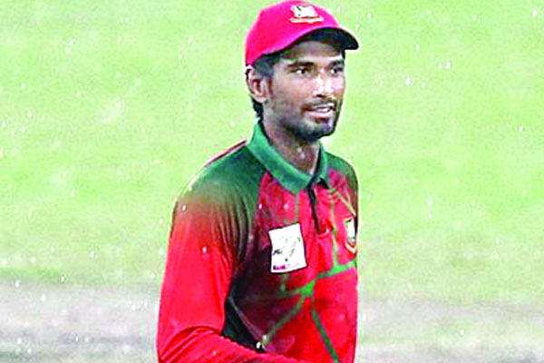 আম্পায়ারের সিদ্ধান্তে অসন্তোষ, জরিমানা