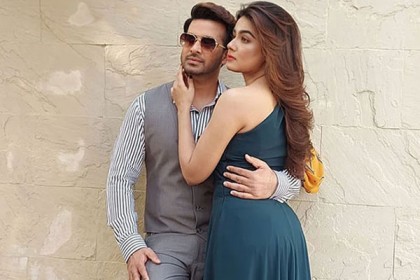 ১৬ সিনেমা হলে শাকিব খানের 'নবাব এলএলবি'