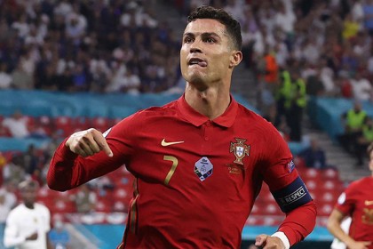 রোনালদোর সবচেয়ে বেশি গোল যে দেশের বিরুদ্ধে