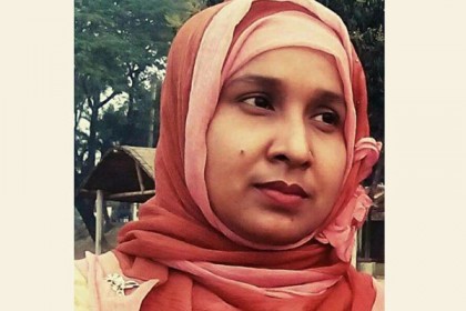 শিক্ষার আলো ছড়িয়ে দিচ্ছেন শারমিন রহমান