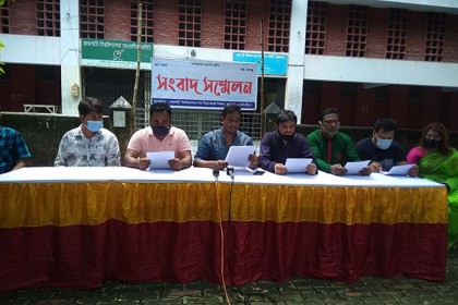 'নিয়োগ বাতিলে যা যা দরকার, তাই করছেন উপাচার্য'