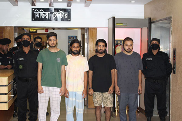 দেশে এবার ভয়ঙ্কর মাদক ‘ডিএমটি’

