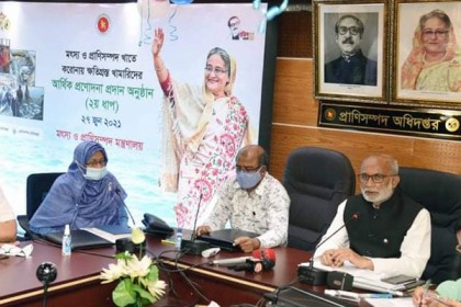করোনায় ক্ষতিগ্রস্ত আরও ১ লক্ষ ৭৯ হাজার ২১ খামারিকে প্রণোদনা