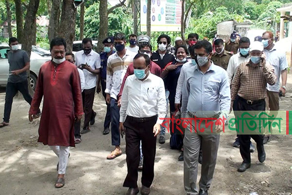 চাঁদপুর রেলওয়ের অবৈধ স্থাপনা ও উন্নয়ন কাজ পরিদর্শন