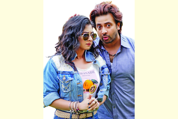লিডার ও রিভেঞ্জে মুখর এফডিসি